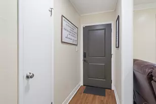 5692 Pine Ridge Dr, Milton, FL 32570 - Photo 5