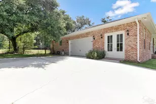 500 Petty Dr, Cantonment, FL 32533 - Photo 7