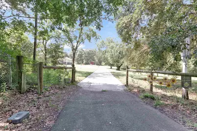 500 Petty Dr, Cantonment, FL 32533 - Photo 9