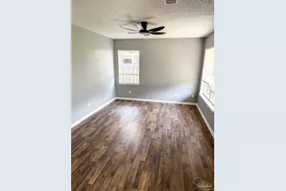 6255 Memphis Ave, Pensacola, FL 32526 - Photo 7