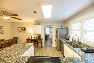 1148 W 9 1/2 Mile Rd, Pensacola, FL 32534 - Photo 21