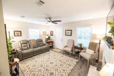 1148 W 9 1/2 Mile Rd, Pensacola, FL 32534 - Photo 11