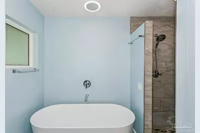 5389 Camille Gardens Cir, Milton, FL 32570 - Photo 23