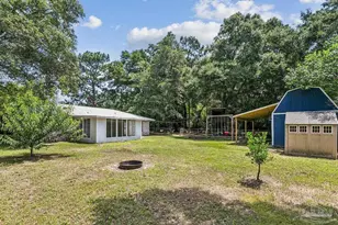 5389 Camille Gardens Cir, Milton, FL 32570 - Photo 31