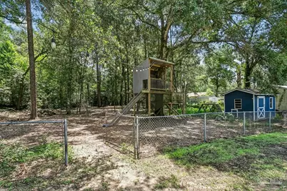 5389 Camille Gardens Cir, Milton, FL 32570 - Photo 37