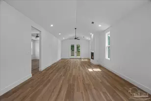2811 E Gonzalez St, Pensacola, FL 32503 - Photo 15