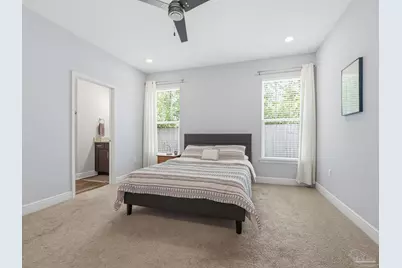 5757 Blackhorse Cir, Pensacola, FL 32526 - Photo 21