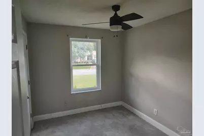 7070 Coronado Dr, Pensacola, FL 32526 - Photo 11