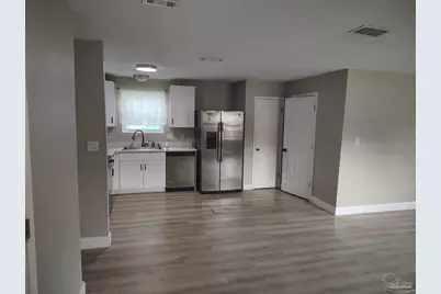 7070 Coronado Dr, Pensacola, FL 32526 - Photo 3