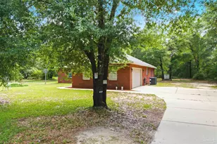 4526 Bryant Bridge Rd, Holt, FL 32564 - Photo 5