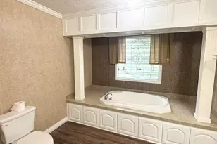 1002 Mills Ave, Pensacola, FL 32507 - Photo 15