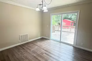 1002 Mills Ave, Pensacola, FL 32507 - Photo 7
