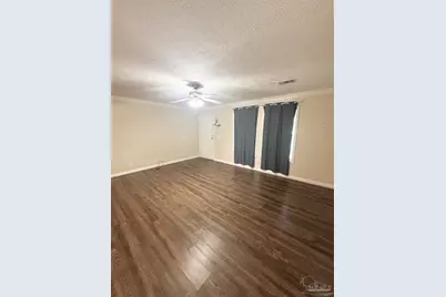 1002 Mills Ave, Pensacola, FL 32507 - Photo 5