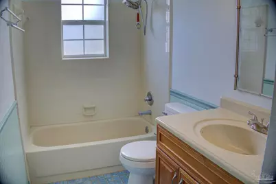 1515 Mariners Cir, Gulf Breeze, FL 32563 - Photo 39