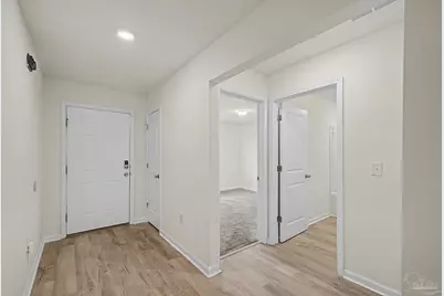 5886 Blackhorse Cir, Pensacola, FL 32526 - Photo 11