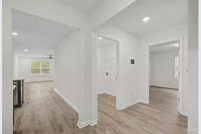 5886 Blackhorse Cir, Pensacola, FL 32526 - Photo 19