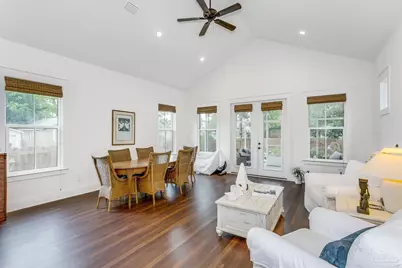 1303 N 8th Ave, Pensacola, FL 32503 - Photo 13