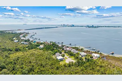 001 Soundview Trl, Gulf Breeze, FL 32561 - Photo 11