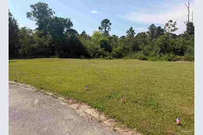 001 Soundview Trl, Gulf Breeze, FL 32561 - Photo 1