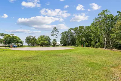 001 Soundview Trl, Gulf Breeze, FL 32561 - Photo 1