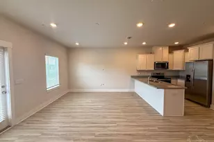 9502 Nature Crk Cir, Pensacola, FL 32526 - Photo 3