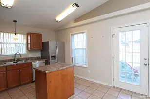 7908 Cayenne Way, Pensacola, FL 32526 - Photo 9