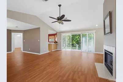 3740 Cornerbrook Dr, Pace, FL 32571 - Photo 7
