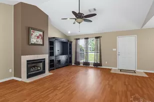 3740 Cornerbrook Dr, Pace, FL 32571 - Photo 3