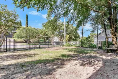 1124 N Spring St, Pensacola, FL 32501 - Photo 61