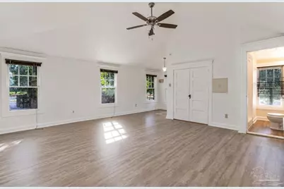 1124 N Spring St, Pensacola, FL 32501 - Photo 43