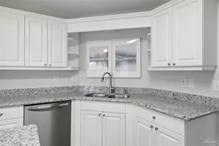 519 Batten Blvd, Pensacola, FL 32507 - Photo 7