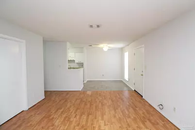 50 Fulton Ave #D-16, Pensacola, FL 32503 - Photo 5