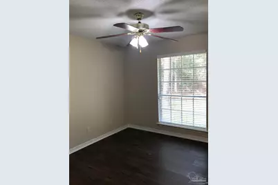 1044 Woodlore Cir, Gulf Breeze, FL 32563 - Photo 11