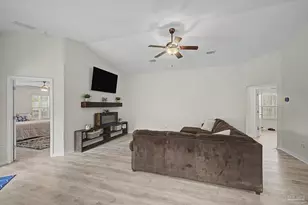 8193 Sierra St, Navarre, FL 32566 - Photo 15