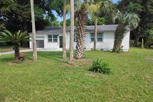 203 Henry St, Pensacola, FL 32507 - Photo 1