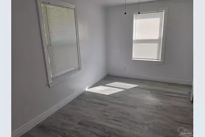 203 Henry St, Pensacola, FL 32507 - Photo 17