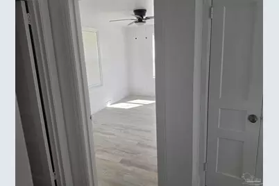 203 Henry St, Pensacola, FL 32507 - Photo 29