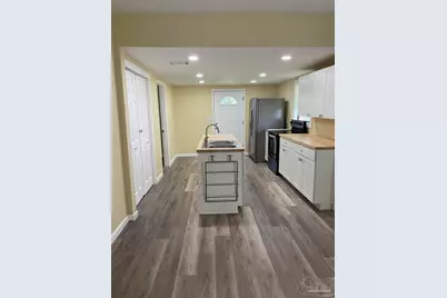 2321 W Desoto St, Pensacola, FL 32505 - Photo 7