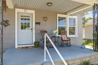 17 N F St, Pensacola, FL 32502 - Photo 5