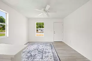 1805 Dr Martin Luther King Jr Dr, Pensacola, FL 32503 - Photo 13