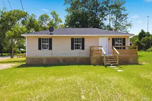 1805 Dr Martin Luther King Jr Dr, Pensacola, FL 32503 - Photo 1