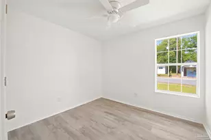1805 Dr Martin Luther King Jr Dr, Pensacola, FL 32503 - Photo 29