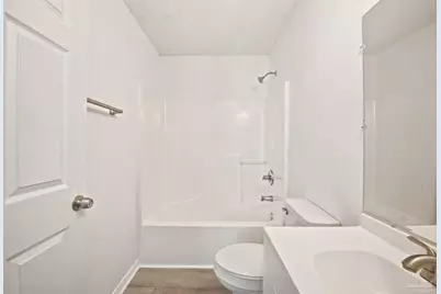 1805 Dr Martin Luther King Jr Dr, Pensacola, FL 32503 - Photo 19