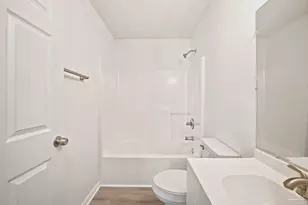 1805 Dr Martin Luther King Jr Dr, Pensacola, FL 32503 - Photo 19