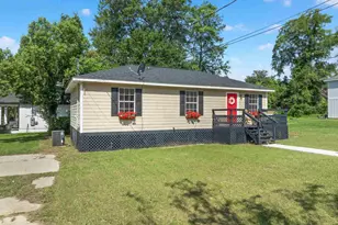1805 Dr Martin Luther King Jr Dr, Pensacola, FL 32503 - Photo 5