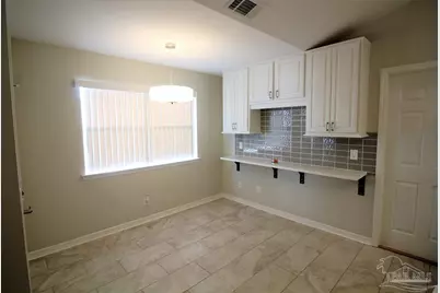 100 Mt Pilot St, Cantonment, FL 32533 - Photo 11