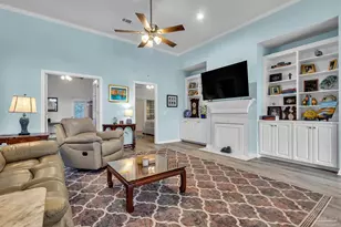 4126 Oak Pointe Dr, Gulf Breeze, FL 32563 - Photo 1