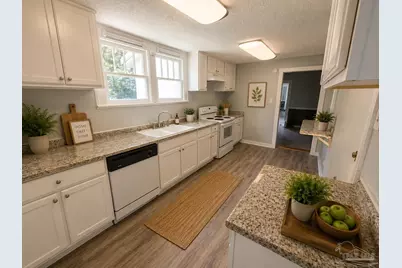 1215 N U St, Pensacola, FL 32505 - Photo 5