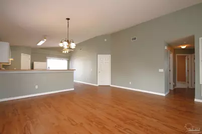 386 Mizzen Ln, Pensacola, FL 32507 - Photo 5