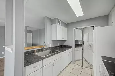 200 Pensacola Beach Blvd, Gulf Breeze, FL 32561 - Photo 11